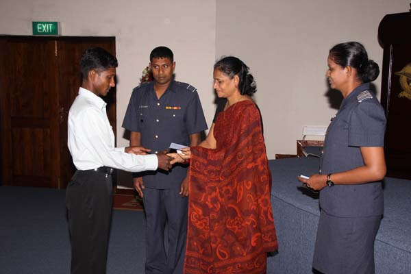 ගුවන් හමුදා සේවා වනිතා මහා සභා රැස්වීම සාර්ථකව පසුගියදා නිමවේ