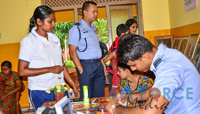 Seva Vanitha Unit of Ampara Makes Donation