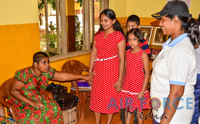 Seva Vanitha Unit of Ampara Makes Donation