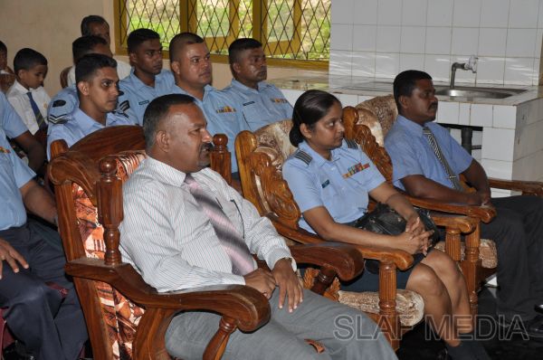 ගුවන් හමුදා සේවා වනිතා ඒකකය ලෝක ලමා දිනය සමරයි