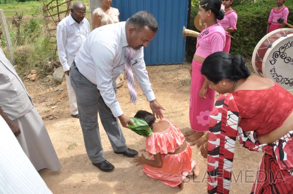 ගුවන් හමුදා සේවා වනිතා ඒකකය ලෝක ලමා දිනය සමරයි