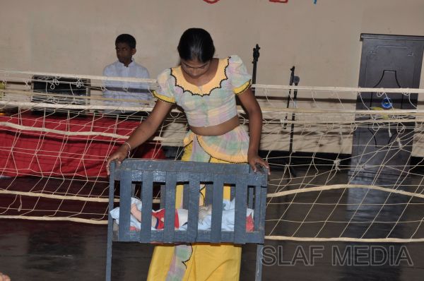 ගුවන් හමුදා සේවා වනිතා ඒකකය ලෝක ලමා දිනය සමරයි