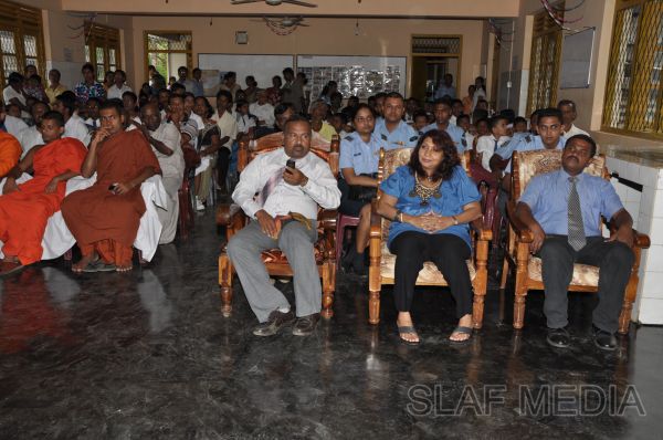 ගුවන් හමුදා සේවා වනිතා ඒකකය ලෝක ලමා දිනය සමරයි
