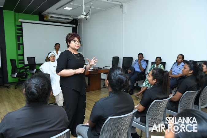 RENOWNED BEAUTICIAN CHANDANI BANDARA CONDUCTS SPECIAL BRIDAL STYLING WORKSHOP FOR SLAF BEAUTICIANS