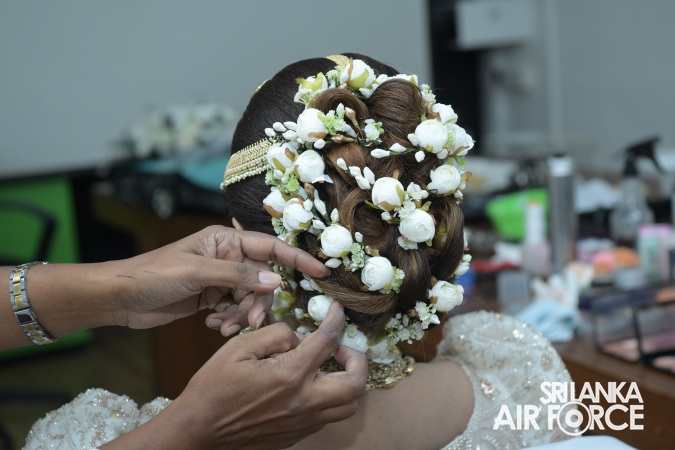 RENOWNED BEAUTICIAN CHANDANI BANDARA CONDUCTS SPECIAL BRIDAL STYLING WORKSHOP FOR SLAF BEAUTICIANS