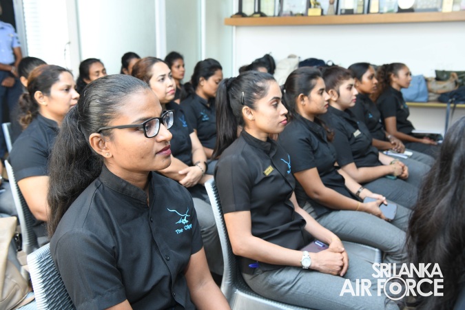 RENOWNED BEAUTICIAN CHANDANI BANDARA CONDUCTS SPECIAL BRIDAL STYLING WORKSHOP FOR SLAF BEAUTICIANS