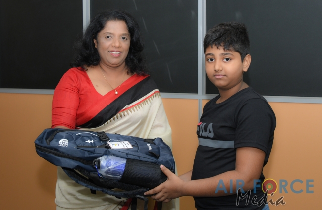 DONATION OF GIFT PACKS BY SLAF SEVA VANITHA UNIT