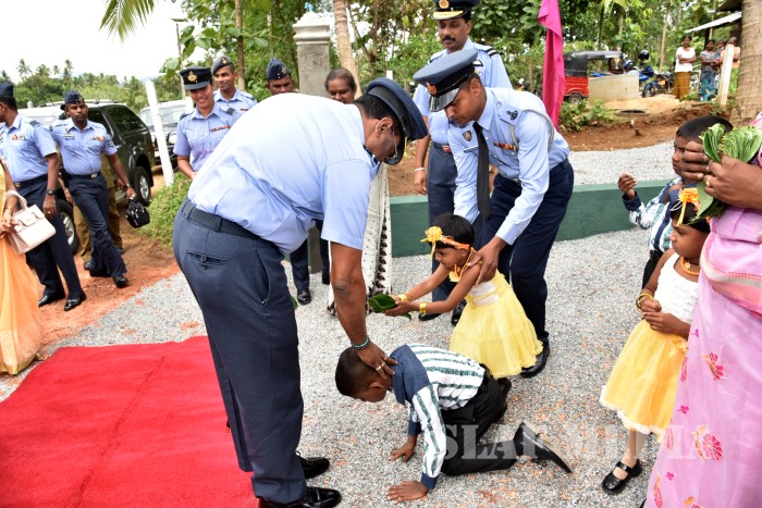 Handing Over of 18th ‘Guwan Lak Sevana’ House