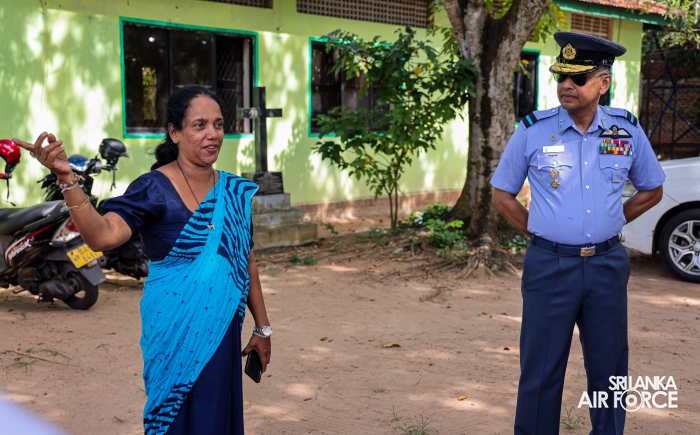 SEVA VANITHA UNIT OF SLAF BASE KATUNAYAKE CONDUCTS SHRAMADANA CAMPAIGN AND HEALTH AWARENESS PROGRAMME