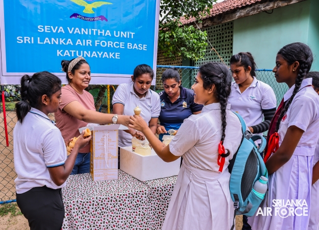 SEVA VANITHA UNIT OF SLAF BASE KATUNAYAKE CONDUCTS SHRAMADANA CAMPAIGN AND HEALTH AWARENESS PROGRAMME