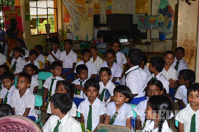 SLAF
SVU visits Gangulwitiya Vidyalaya, Rathnapura