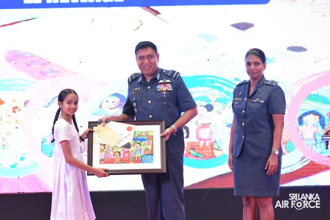 SLAF SEVA VANITHA UNIT FELICITATES ACADEMIC ACHIEVERS AND GUWAN RANDARU SITTAM ART COMPETITION WINNERS