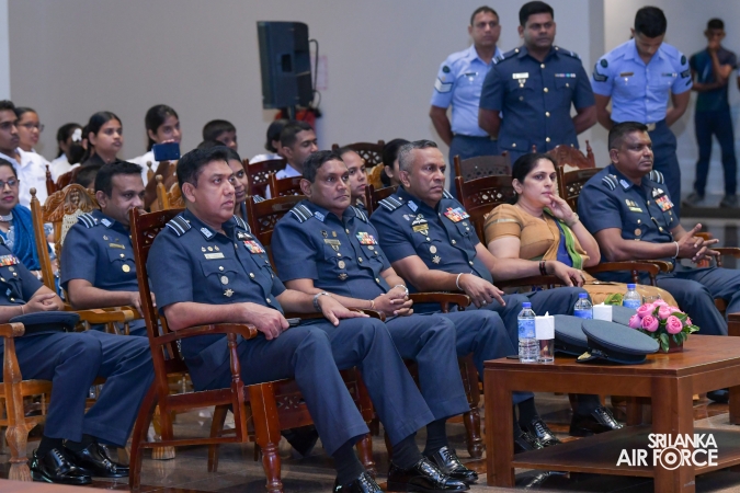 SLAF SEVA VANITHA UNIT FELICITATES ACADEMIC ACHIEVERS AND GUWAN RANDARU SITTAM ART COMPETITION WINNERS