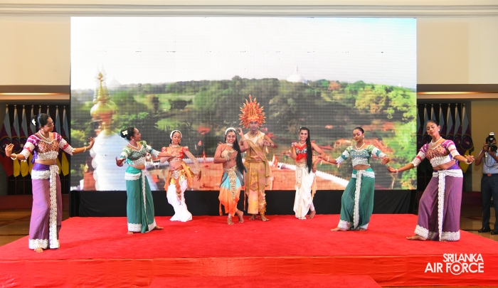 SLAF SEVA VANITHA UNIT FELICITATES ACADEMIC ACHIEVERS AND GUWAN RANDARU SITTAM ART COMPETITION WINNERS
