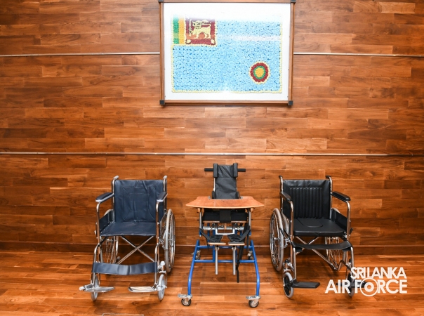 SLAF SEVA VANITHA UNIT DONATES WHEEL CHAIRS TO DESERVING FAMILY MEMBERS OF SERVICE AND KIA PERSONNEL
