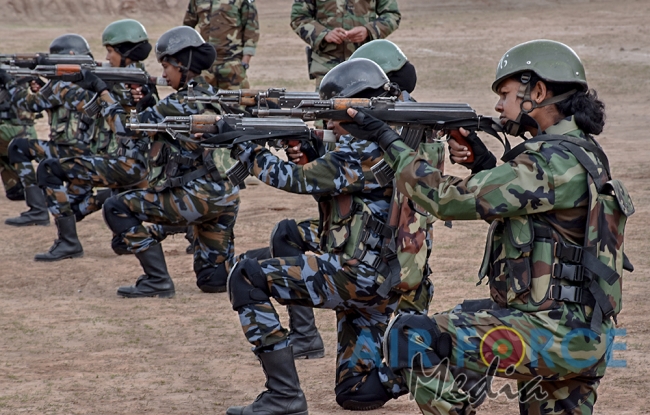 SLAF Ladies get SWAT Training