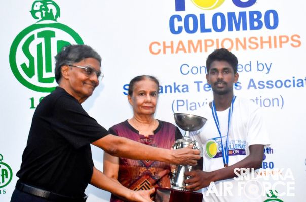After
an illustrious ten-year journey, Aircraftman Ashen Silva, a prominent
player from the SLAF Tennis Pool