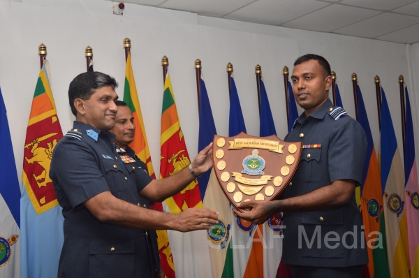 No 43 Junior Commanders’ Course And Graduation Ceremony