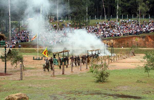 The SLAF Strengthens its
Cadre The SLAF Strengthens its Cadre