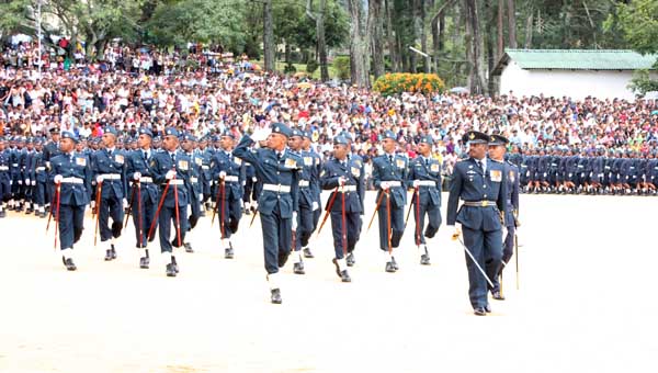 The SLAF Strengthens its
Cadre The SLAF Strengthens its Cadre