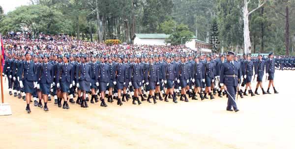 The SLAF Strengthens its
Cadre The SLAF Strengthens its Cadre