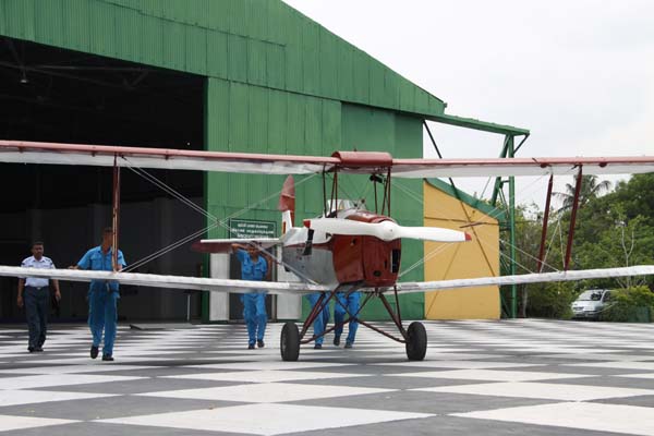 The Tiger Moth and Chipmunk Take to the Skies This Saturday