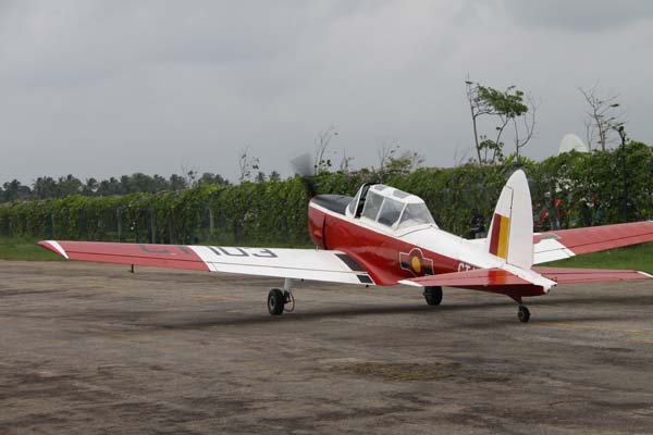 The Tiger Moth and Chipmunk Take to the Skies This Saturday
