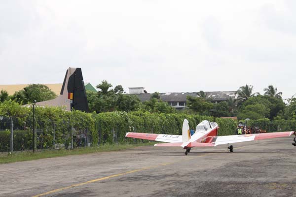 The Tiger Moth and Chipmunk Take to the Skies This Saturday