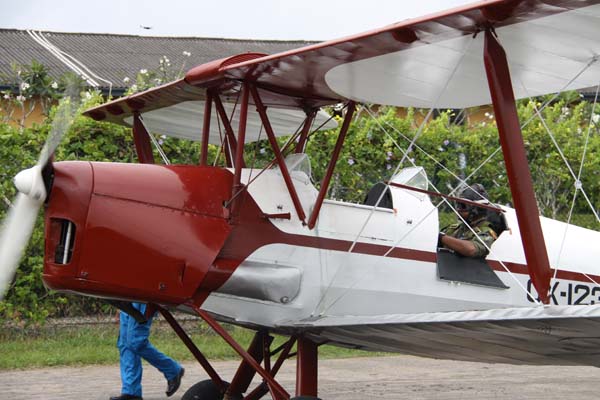 The Tiger Moth and Chipmunk Take to the Skies This Saturday