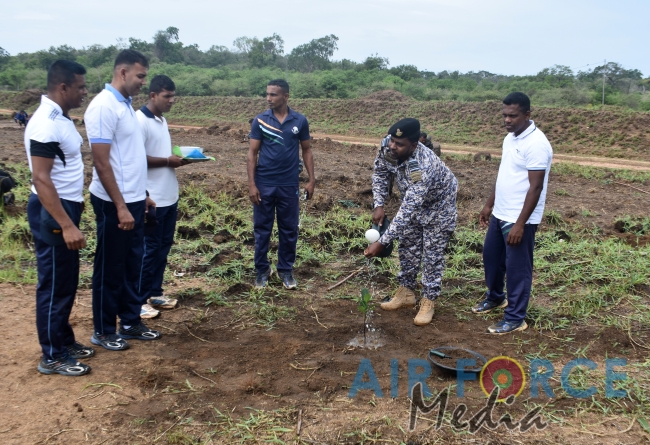 SLAF Station Morawewa Commences Jack Fruit Planting Programme