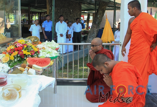 SLAF conducts 'Thripitakabhivandana' Programmes