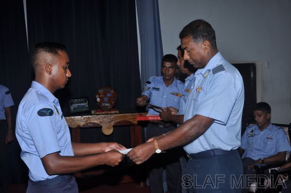 Closing Address Ceremony of No. 149 Air Photo Basic Course
