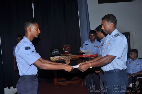 Closing Address Ceremony of No. 149 Air Photo Basic Course