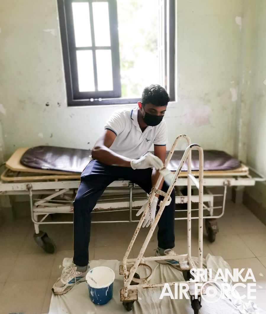 Sri Lanka SLAF Trade Training School Ekala launched a commendable community service project at the Cardio-thoracic Unit (Ward 25/26) of t