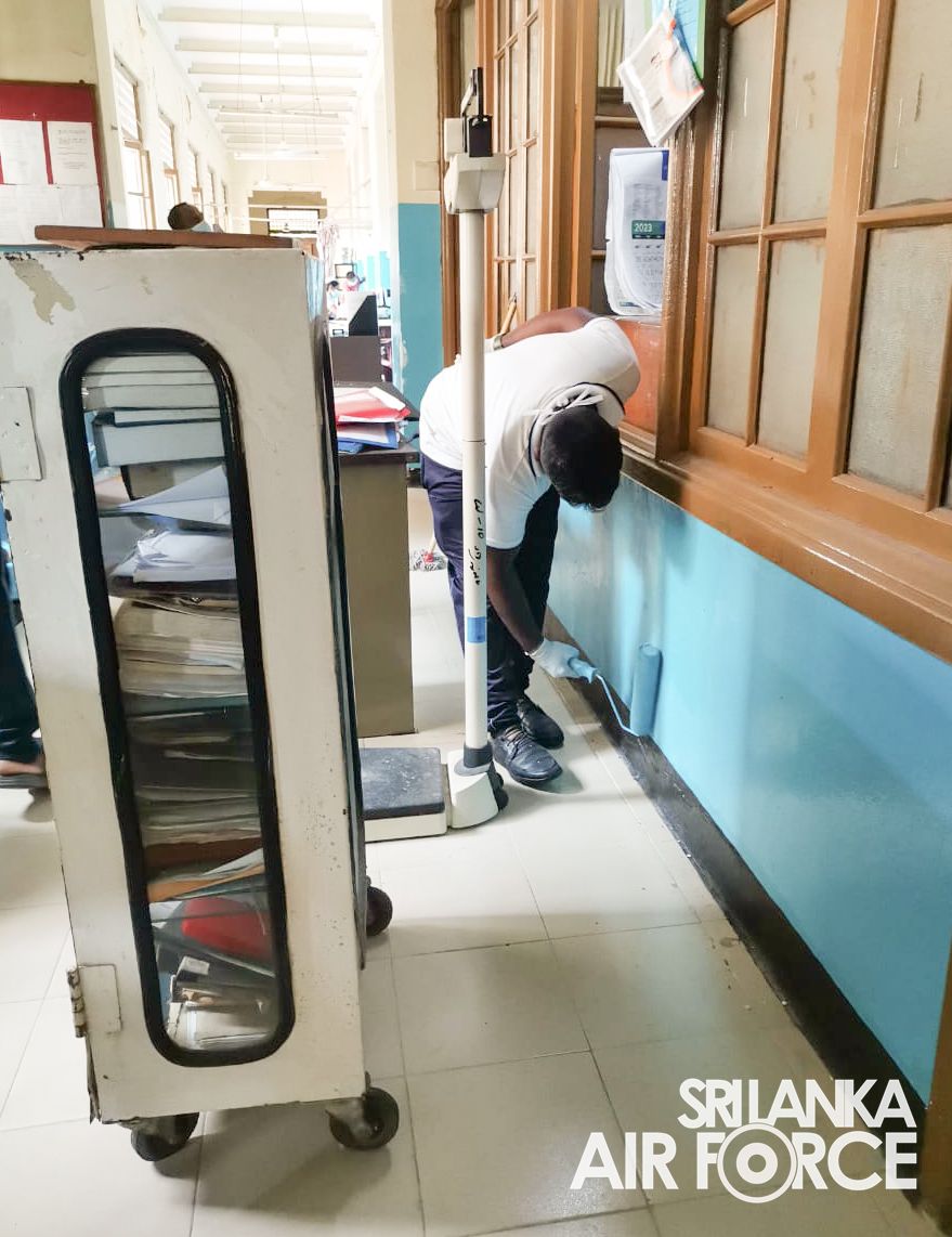Sri Lanka SLAF Trade Training School Ekala launched a commendable community service project at the Cardio-thoracic Unit (Ward 25/26) of t