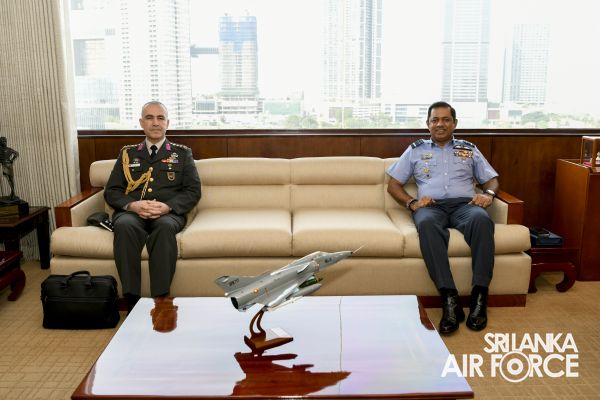 DEFENCE ATTACHÉ AT THE EMBASSY OF THE REPUBLIC OF TURKIYE IN SRI LANKA CALLS ON THE COMMANDER