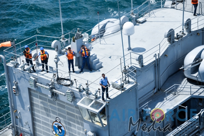 'Tuskers of the Sky' Conducts Maritime Search and Rescue Operation with Sri Lanka Navy