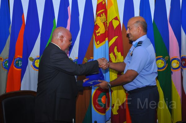 Minister
of State for Defence of Uganda visits SLAF Headquarterstournament