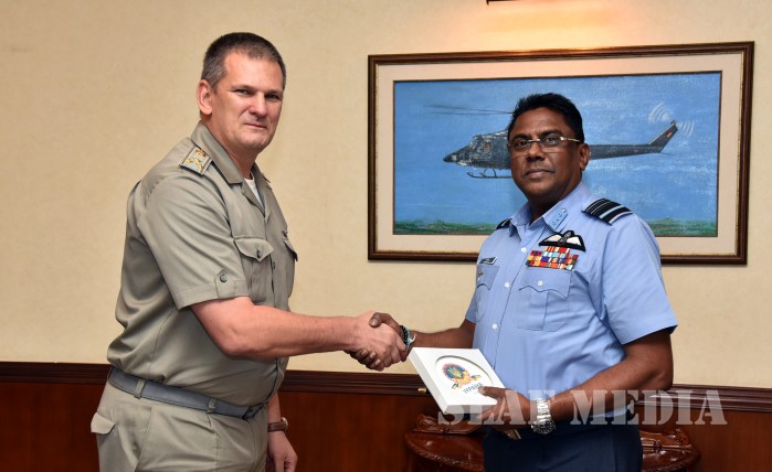 Ukrainian Defence Attaché calls on Commander