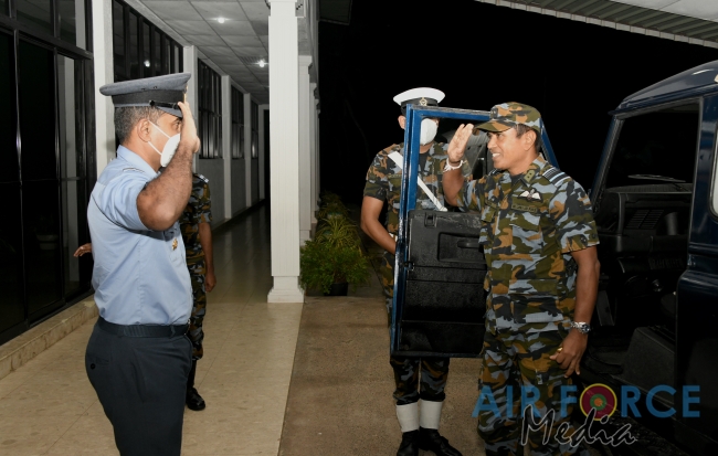 SECOND REPLACEMENT GROUP DEPARTS SRI LANKA FOR 5TH SLAF AVIATION CONTINGENT OF UNMISS