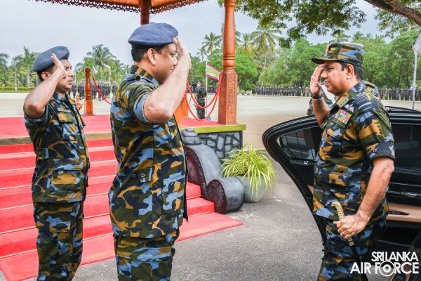 8TH
CONTINGENT OF UN PEACEKEEPING MISSION TO THE CENTRAL AFRICAN REPUBLIC
PASS OUT AT SLAF BASE KATUNAYAKE