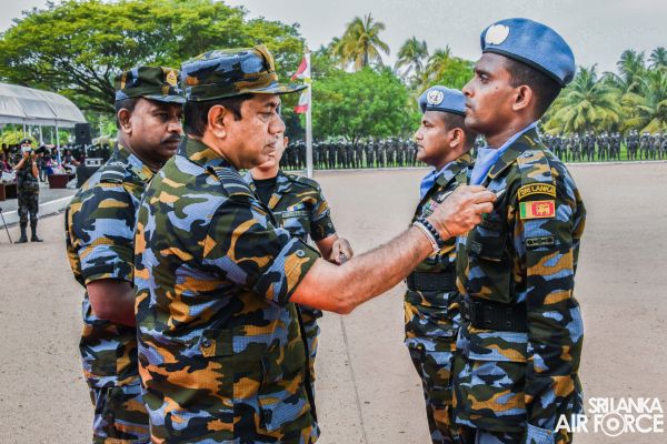 8TH
CONTINGENT OF UN PEACEKEEPING MISSION TO THE CENTRAL AFRICAN REPUBLIC
PASS OUT AT SLAF BASE KATUNAYAKE