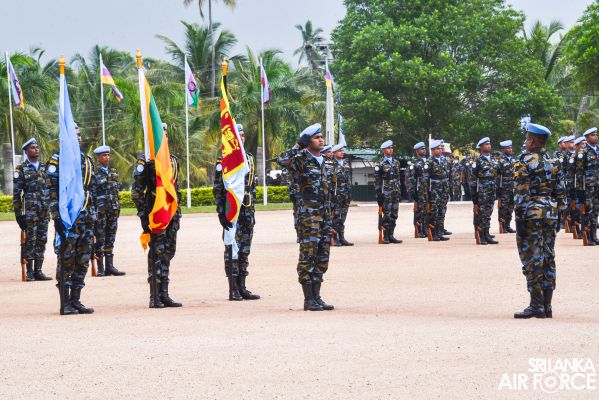 8TH
CONTINGENT OF UN PEACEKEEPING MISSION TO THE CENTRAL AFRICAN REPUBLIC
PASS OUT AT SLAF BASE KATUNAYAKE