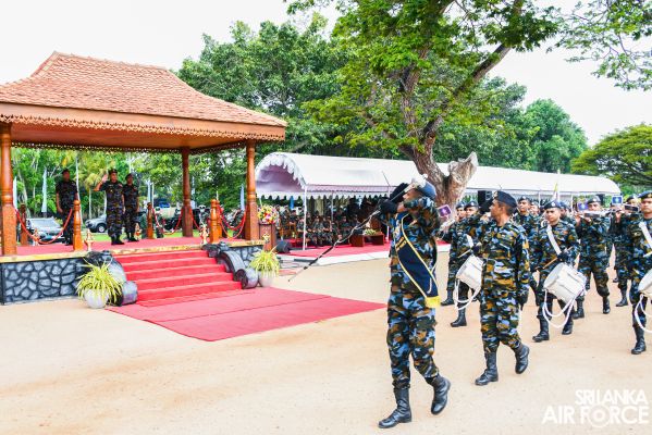 8TH
CONTINGENT OF UN PEACEKEEPING MISSION TO THE CENTRAL AFRICAN REPUBLIC
PASS OUT AT SLAF BASE KATUNAYAKE
