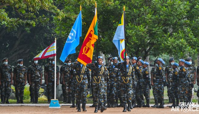 8TH
CONTINGENT OF UN PEACEKEEPING MISSION TO THE CENTRAL AFRICAN REPUBLIC
PASS OUT AT SLAF BASE KATUNAYAKE