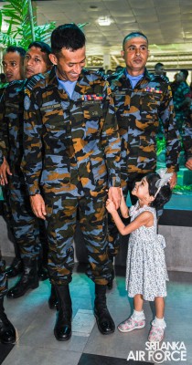 8TH
CONTINGENT OF UN PEACEKEEPING MISSION TO THE CENTRAL AFRICAN REPUBLIC
PASS OUT AT SLAF BASE KATUNAYAKE