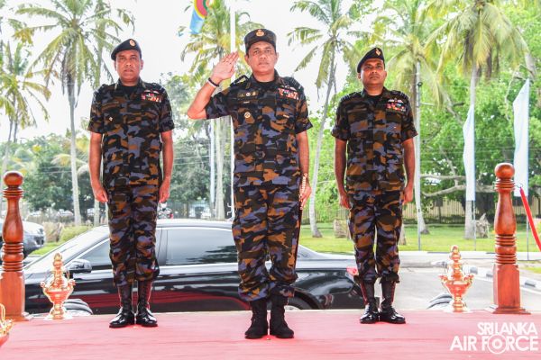 8TH
CONTINGENT OF UN PEACEKEEPING MISSION TO THE CENTRAL AFRICAN REPUBLIC
PASS OUT AT SLAF BASE KATUNAYAKE