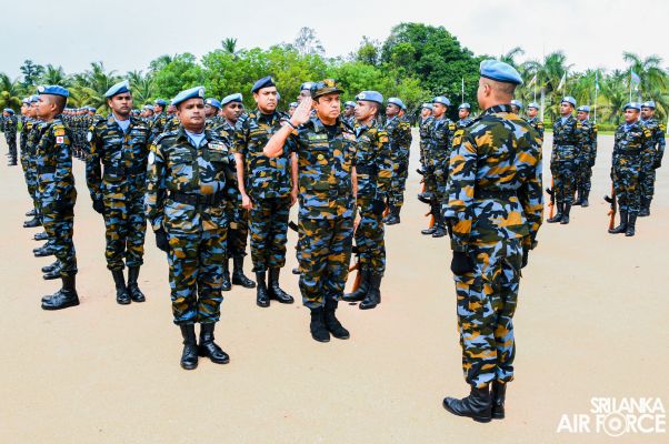8TH
CONTINGENT OF UN PEACEKEEPING MISSION TO THE CENTRAL AFRICAN REPUBLIC
PASS OUT AT SLAF BASE KATUNAYAKE
