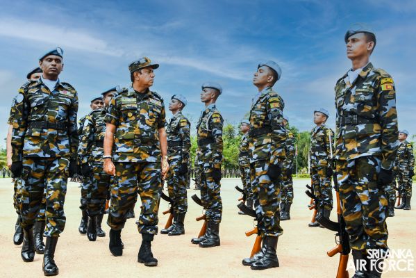 8TH
CONTINGENT OF UN PEACEKEEPING MISSION TO THE CENTRAL AFRICAN REPUBLIC
PASS OUT AT SLAF BASE KATUNAYAKE