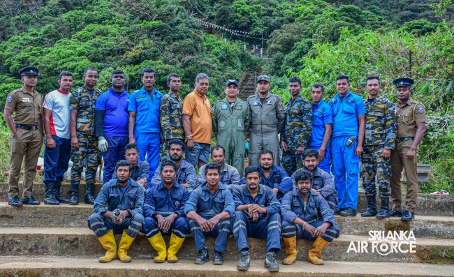 MI 17
HELICOPTER OF SLAF SUPPORTS VITAL INFRASTRUCTURE PROJECT ON ADAM'S PEAK